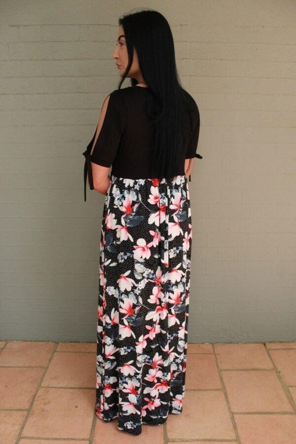 Rykie High Waist Pleated Maxi Dress - Image 8