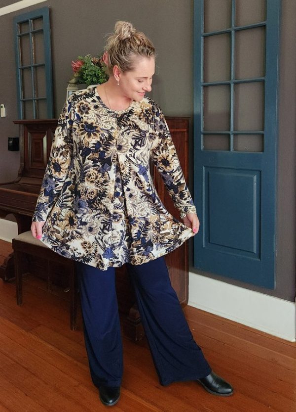 Eloise Insert Pleat Top - Image 2