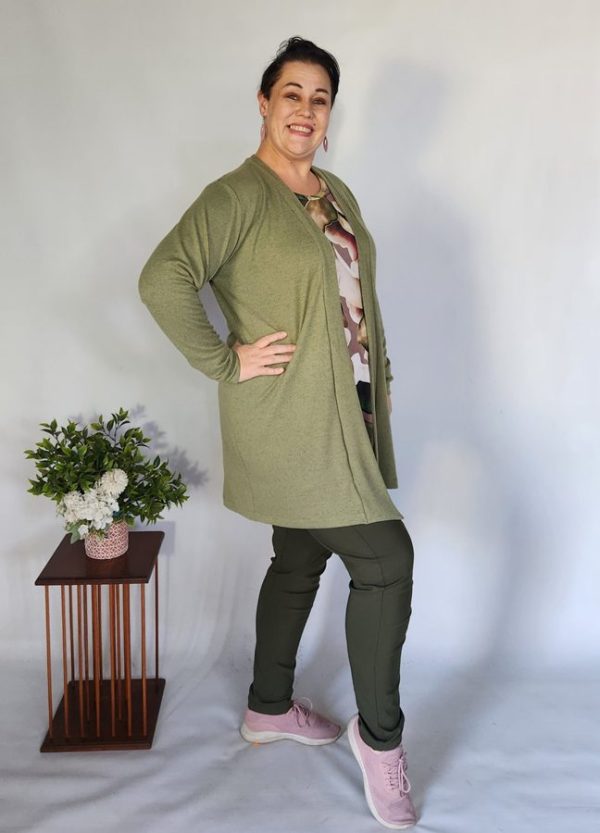 Rosa Elegant Cardigan - Image 3