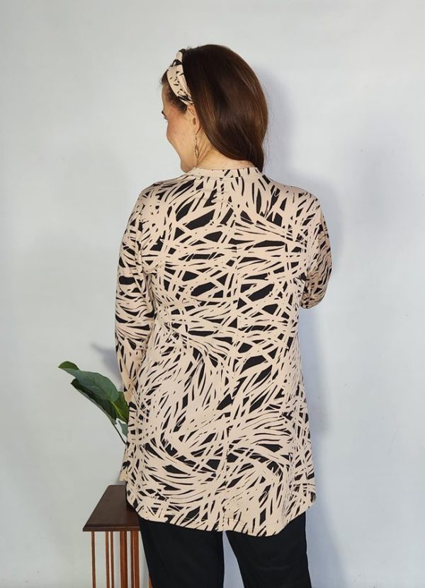 Elbie Twist Front Top - Image 3